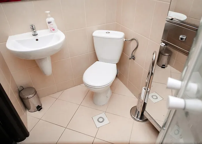 Rynek 6 Retro Pub & Хостел Радом